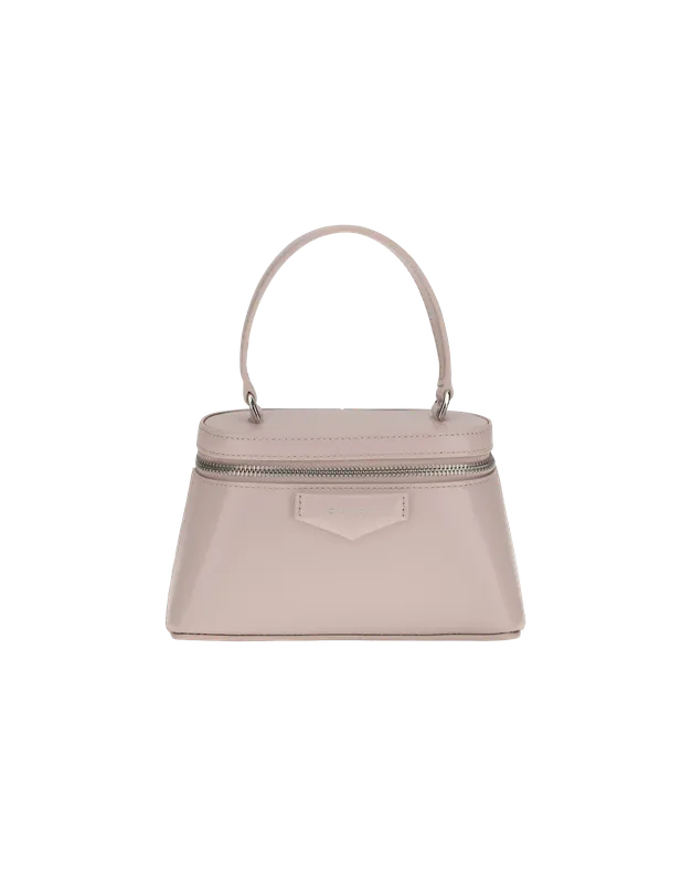 Givenchy Antigona Leather Shoulder Bag